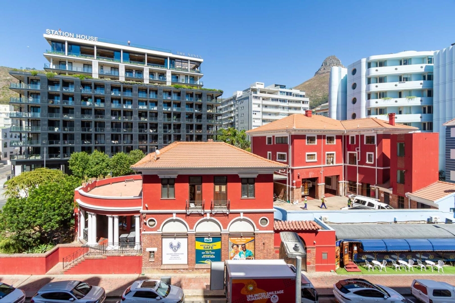 0 Bedroom Property for Sale in Sea Point Western Cape